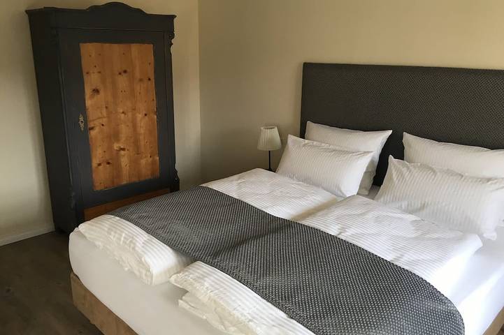 Ferienwohnung für 3 Personen, mit Sauna und Garten sowie Balkon in Altstadt von Görlitz