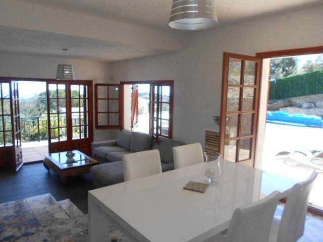 Casa rural para 6 personas, con terraza y piscina además de vistas y jardín, Se admiten mascotas en Platja d'Aro - 4