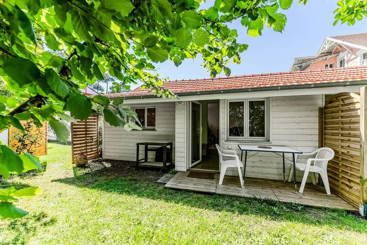 Villa pour 2 personnes, avec Terrasse ainsi que Jardin et Vue dans Pereire