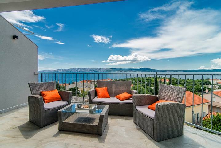 Ferienwohnung für 6 Personen, mit Balkon/Terrasse in Novi Vinodolski
