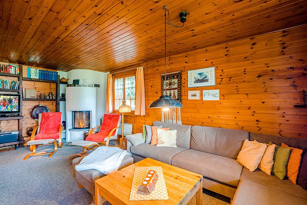 Vakantiehuis voor 6 personen met uitzicht in Unterbäch, Walliser Alpen