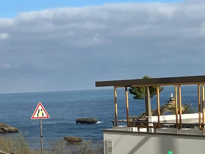 Gîte pour 5 personnes, avec terrasse et vue dans Plage du Port-Vieux - 2