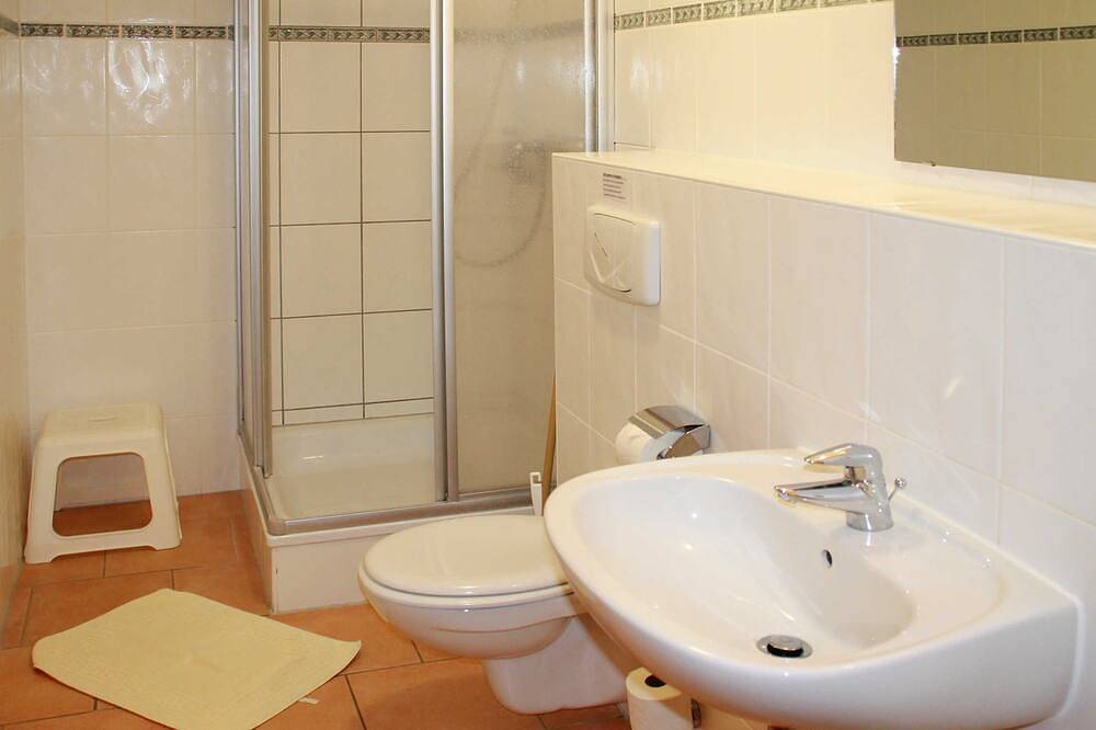 Entire apartment, 2-R-Fewo 28 - Ferienpark Waldperle in Trassenheide, Usedomer Norden