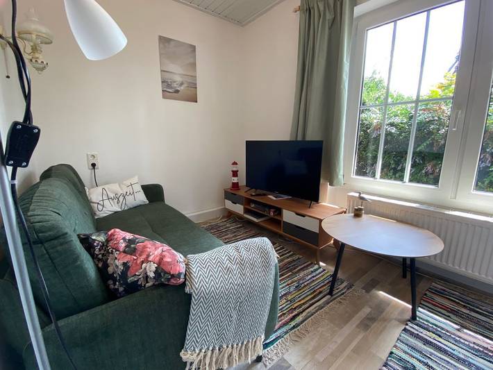 Ferienwohnung für 2 Personen, mit Terrasse und Garten in Jade - 3