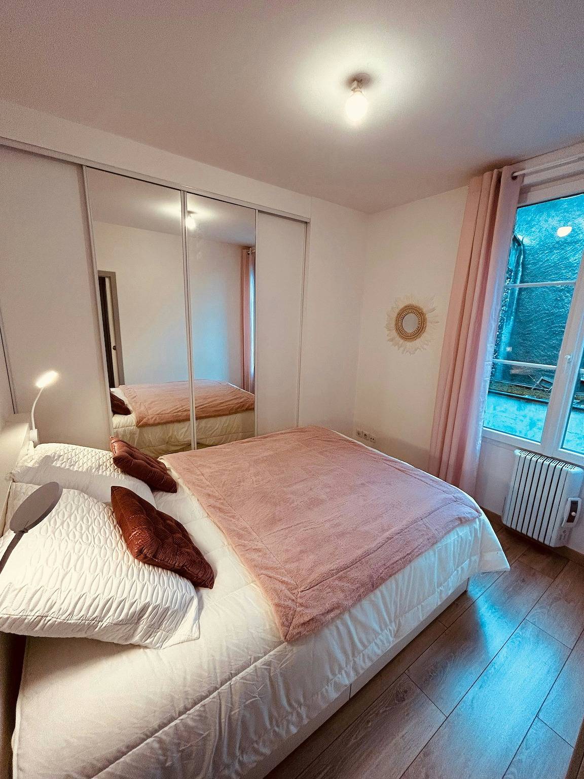 Appartement entier, L’etape des sacres | hyper-centre | Splendide in Reims, Marne