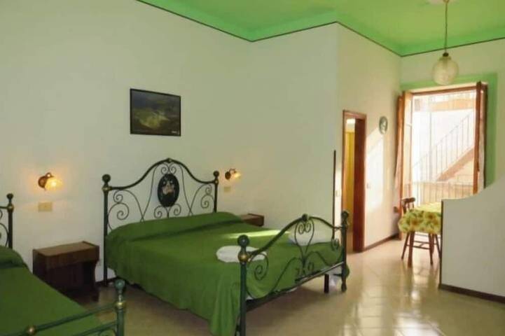 Ganze Wohnung, Zweizimmerwohnung mit Balkon in Lipari (Stadt), Lipari