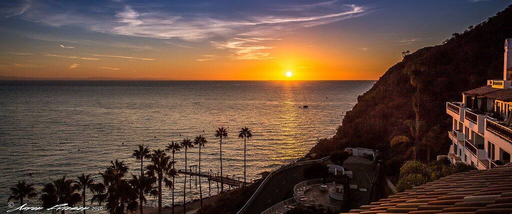 Holiday rental for 4 people, with hot tub and balcony as well as pool in Santa Catalina Island