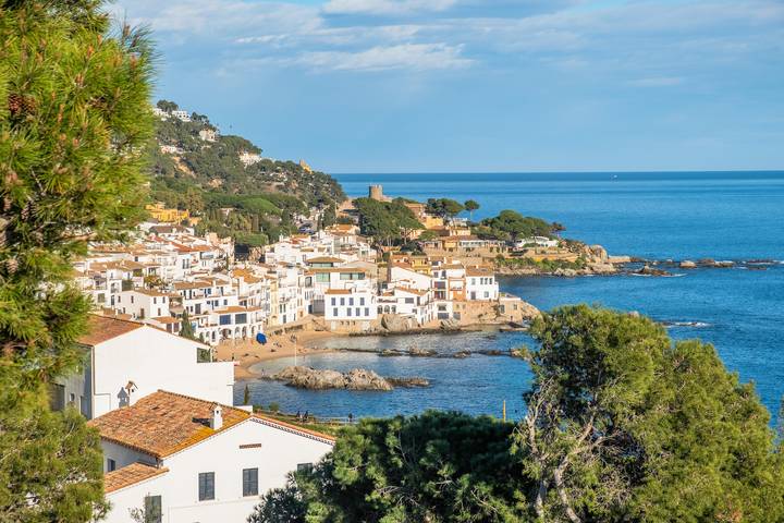 Appartement entier, H-7 Appartment avec vues à la mer et piscine in Calella de Palafrugell, Palafrugell