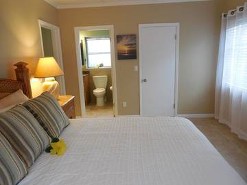 Vacation Home for 6 Guests in Marco Island, Collier County, Picture 3