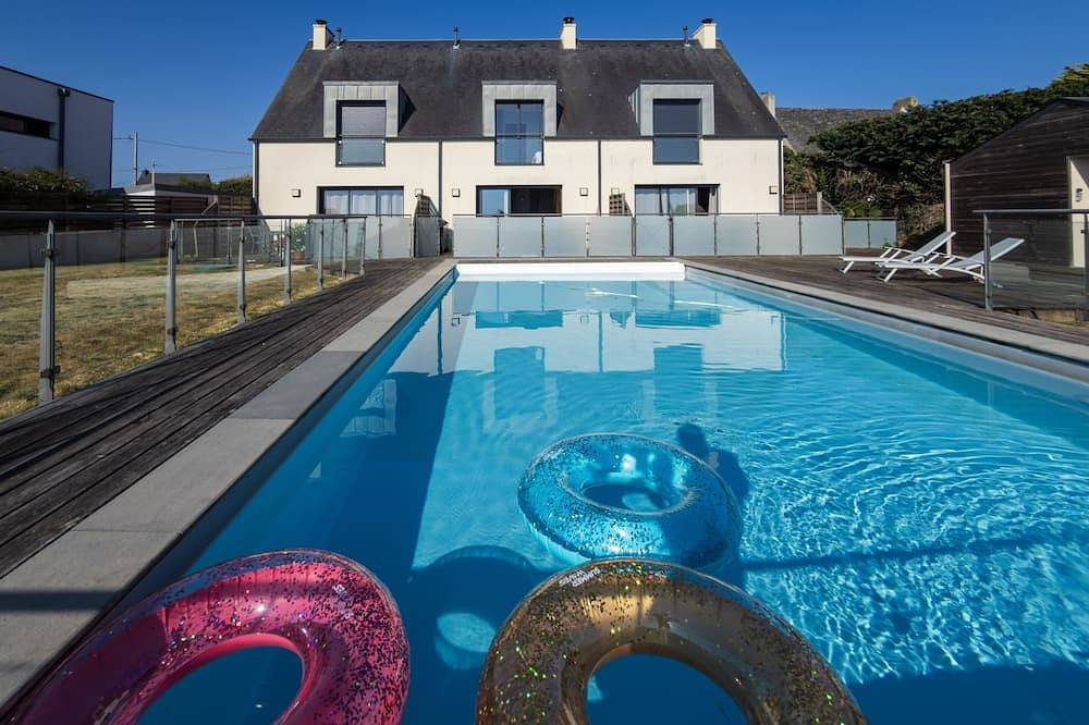 Ferienhaus-Familie-Gemeinsames Badezimmer-Blick aufs Meer in Roscoff, Ceinture Dorée