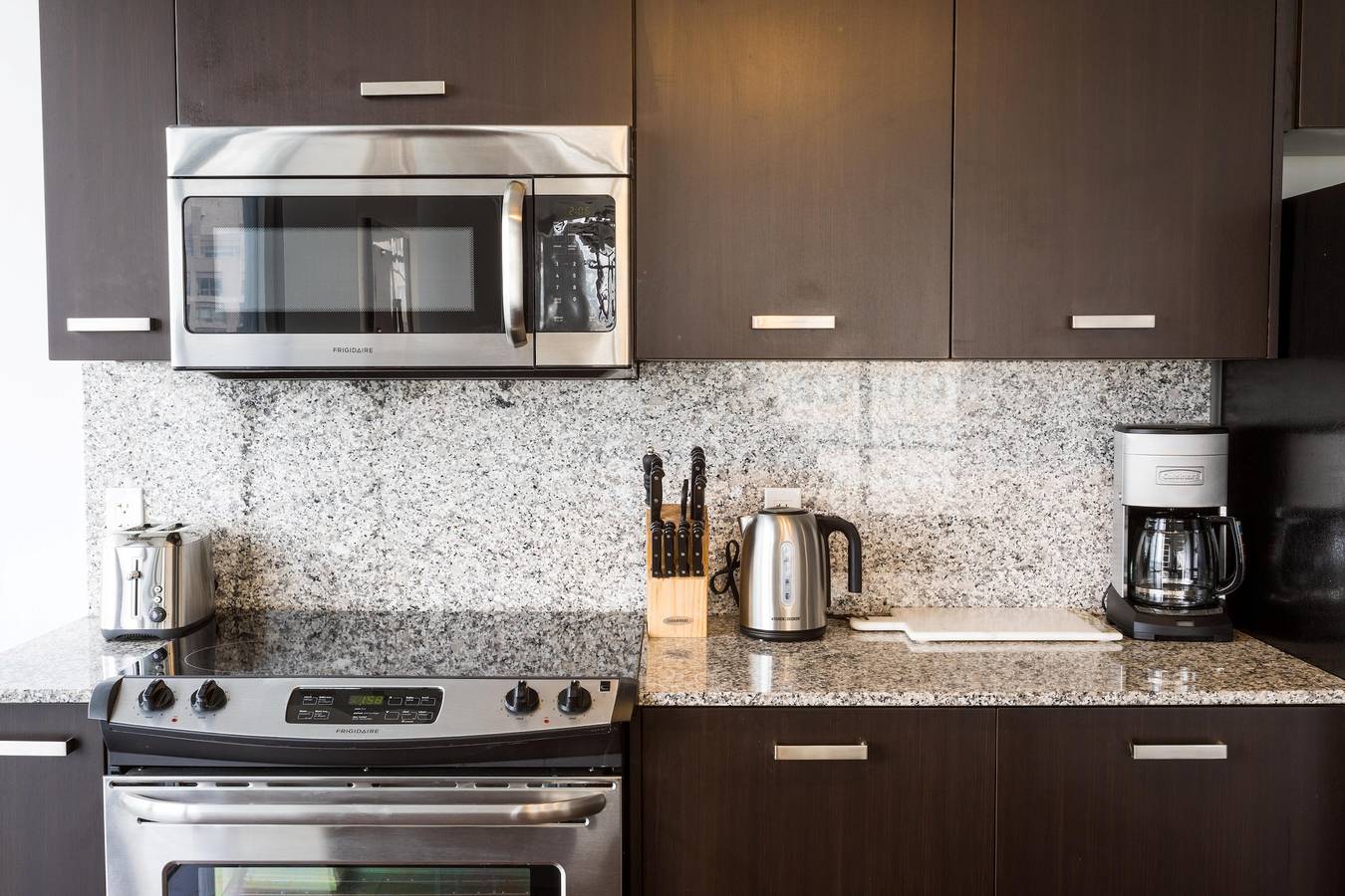 Apartamento vacacional entero, Suite tranquila para una estancia hospitalaria cerca de Sickkids, Toronto General, Mount Sinai, Uhn in Toronto, Lago Ontario (Kanada)