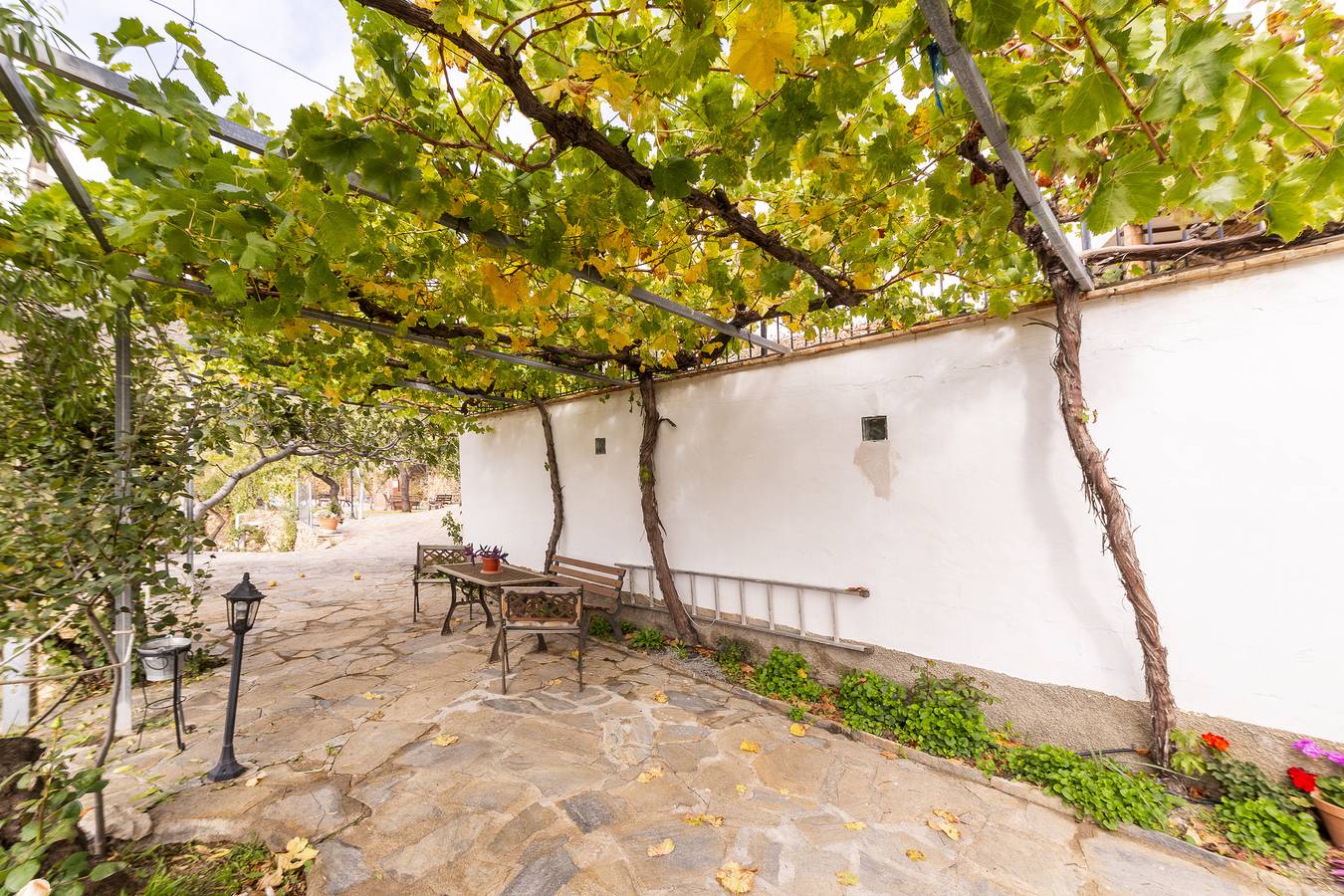 Casa de vacaciones 'Casa Rural Museo' con vistas a la montaña, piscina compartida y Wi-Fi in Laroya, Provincia de Almería