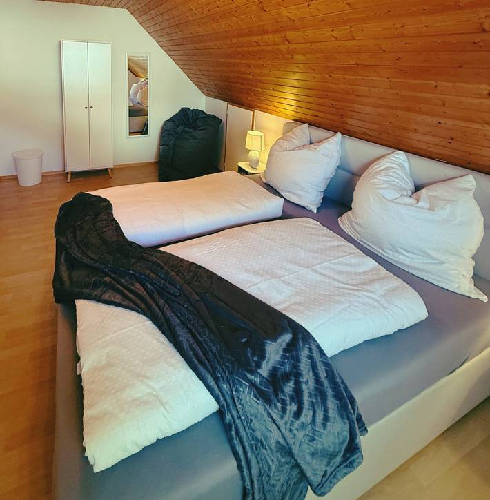 Ferienwohnung für 4 Personen, mit Seeblick und Garten sowie Balkon in Schluchsee - 2