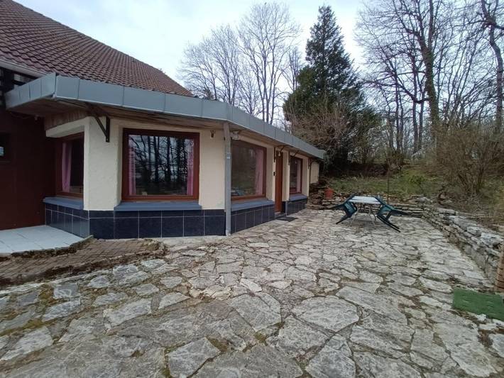 Gîte pour 7 personnes, avec Terrasse ainsi que Jardin et Vue dans L'Hôpital-du-Grosbois - 4