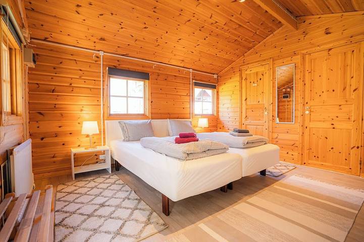 Ferienhaus mit Blick auf den See, familienfreundlich, freies Wlan in Dalsland