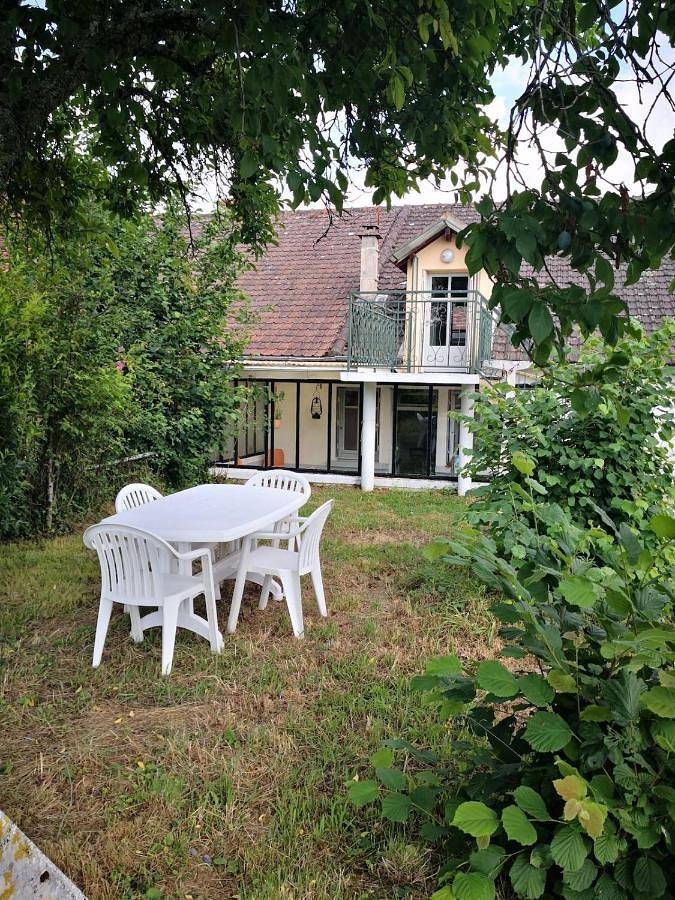 Maison de vacances pour 7 personnes, avec Balcon et Jacuzzi ainsi que Terrasse et Jardin