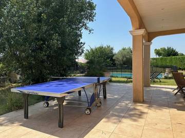 Cottage pour 7 personnes, avec piscine et terrasse à Tornac