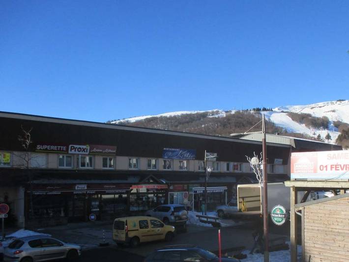 Studio entier, Studio centre station avec parking privé in Super Besse, Besse-et-Saint-Anastaise