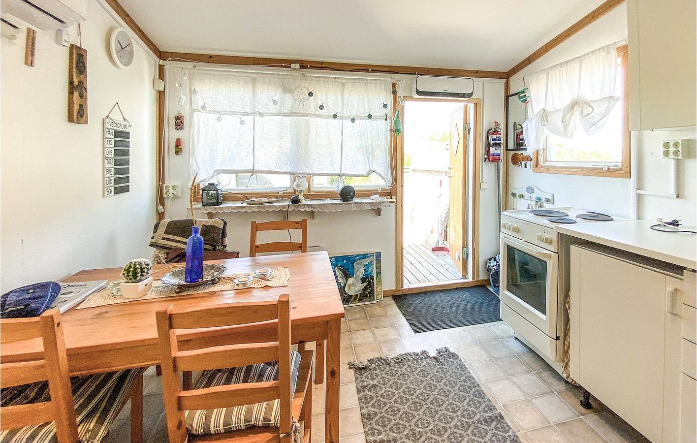 Ferienhaus für 4 Personen mit Terrasse in Falkenbergs und Umgebung