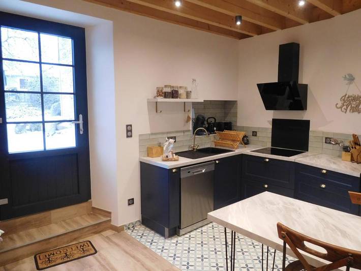 Location de vacances pour 8 personnes, avec Jacuzzi et Terrasse ainsi que Jardin et Sauna à Colombey-les-Deux-Églises - 4