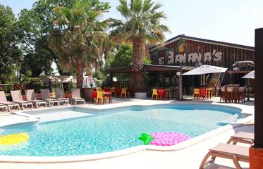 Hôtel pour 2 personnes, avec bassin pour enfant ainsi que piscine et jardin à Pancheraccia