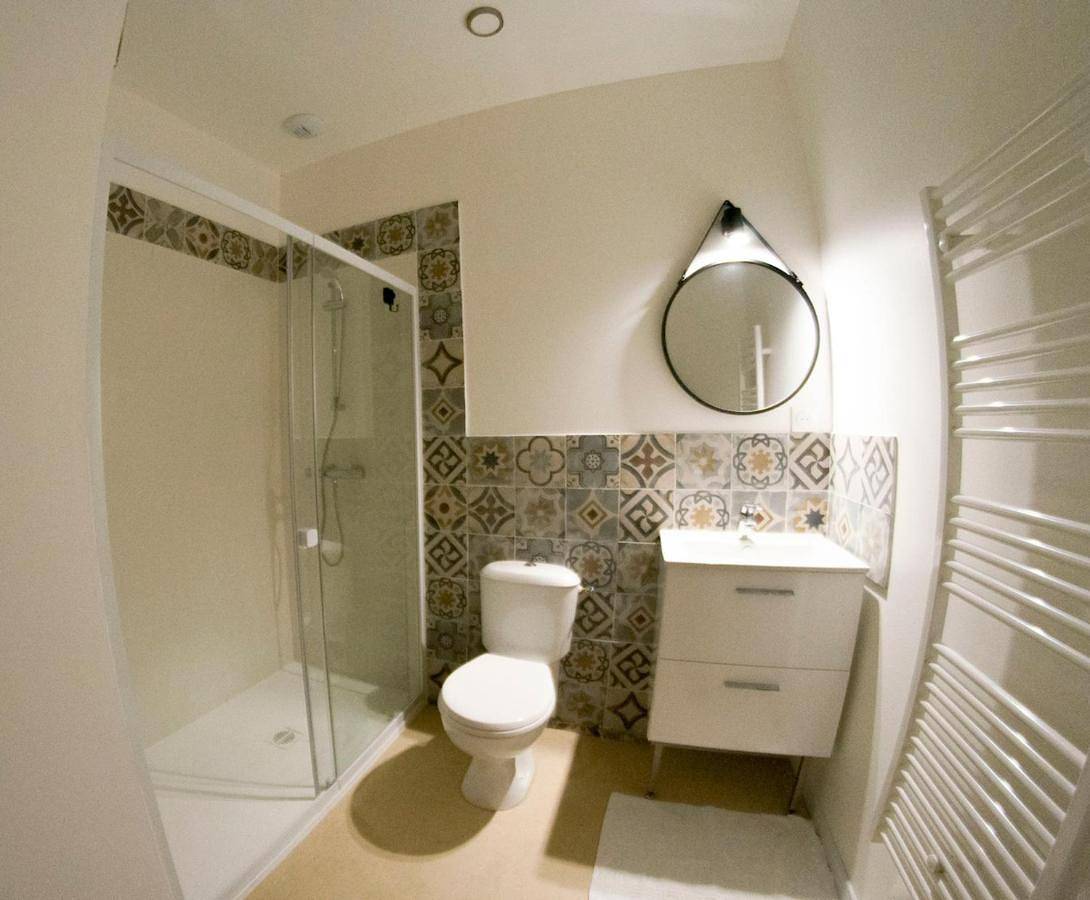 Appartement entier, One-Bedroom Apartment in Saint-Aignan, Région de Romorantin-Lanthenay