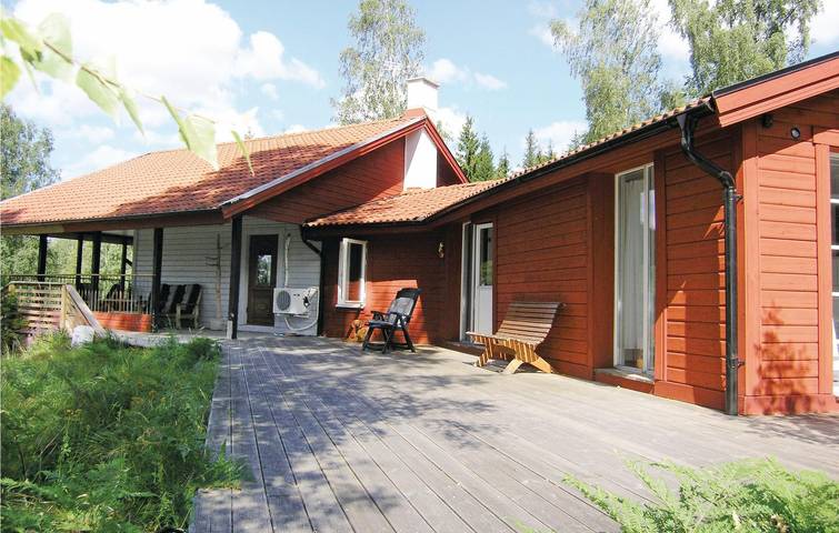 Hus för 9 Personer med sjöutsikt in Jönköpings län