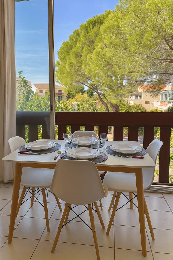 Gîte pour 2 personnes, avec terrasse à La Londe-les-Maures - 4