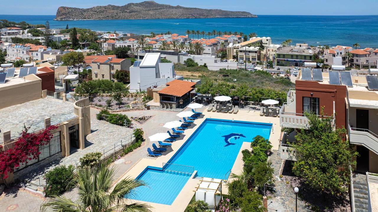 Ekavi Apartments in Kato Stalos, Agia Marina