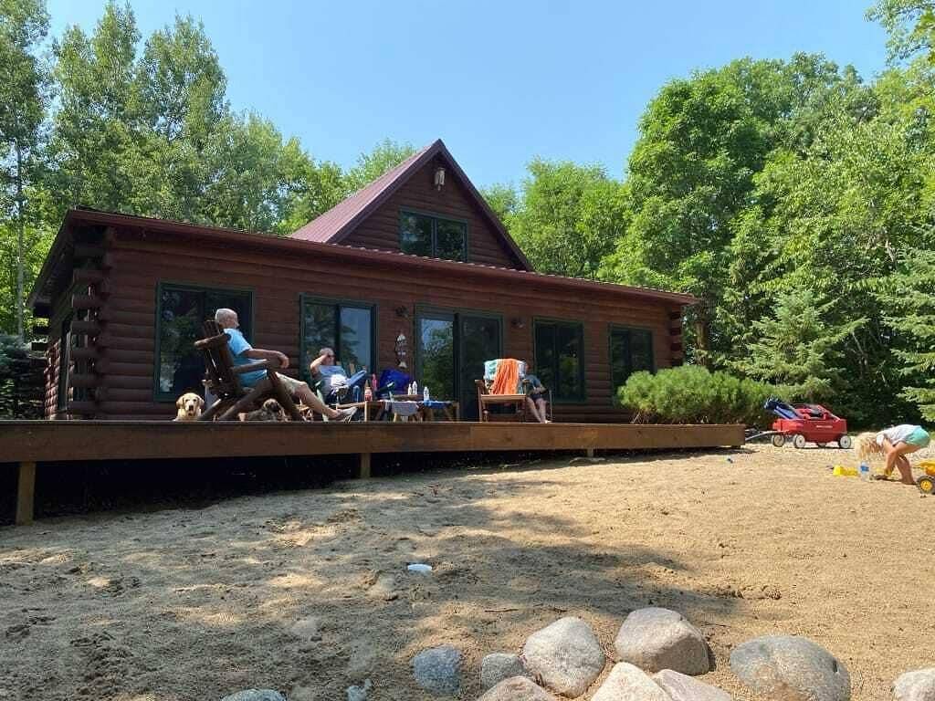 Buffalo Lake Cabin I Private Beach l Detroit Lakes l Pet Friendly in Becker County