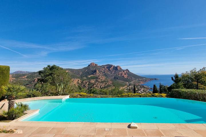 Villa pour 14 personnes, avec jardin et piscine dans Massif de l'Esterel - 2