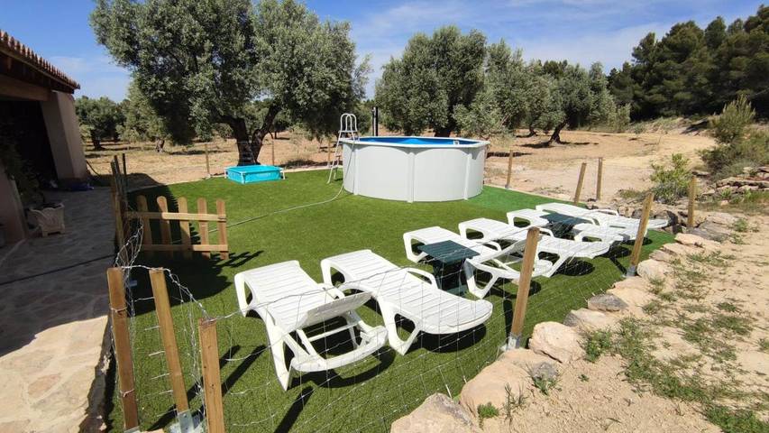 Casa rural para 6 personas, con jardín y vistas además de piscina y piscina para niños, Se admiten mascotas en Provincia de Teruel - 4