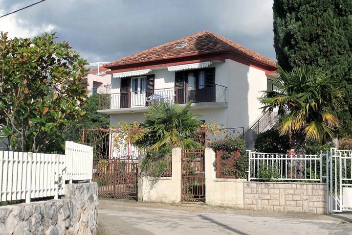 Ganze Wohnung, 2-Zimmer-Ferienwohnung mit Balkon und Meerblick Zadar - Diklo, Zadar A-5926-a in Zadar Stadt, Zadar (Kommun)