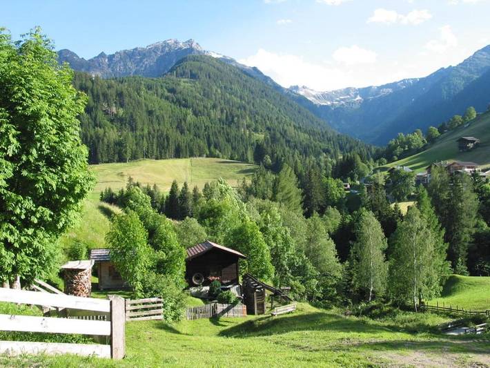 Ferienhaus für 4 Personen, mit Garten und Ausblick in Lesachtal