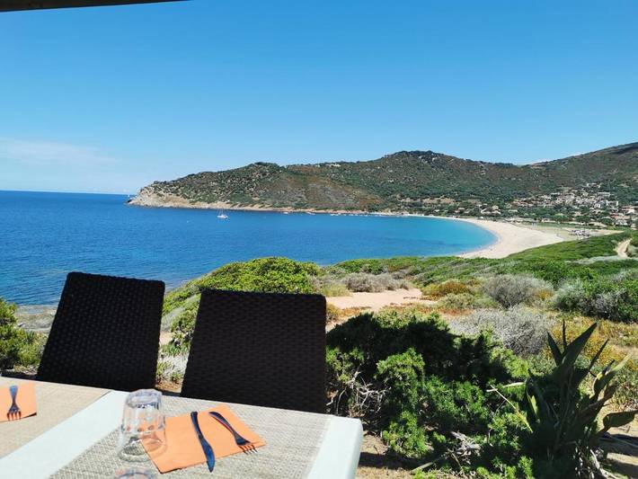 Parc de vacances pour 4 personnes, avec piscine et jardin en Corse - 3