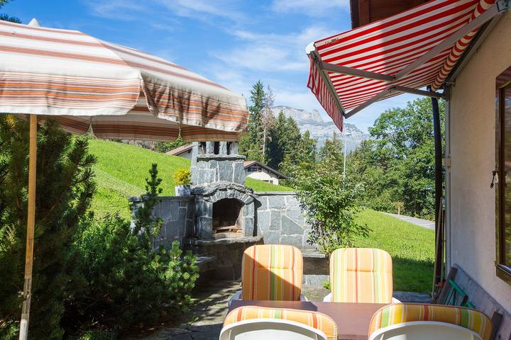 Ganze Ferienwohnung, Haus Casetta (Charmingstay) - 4.5-Zimmerwohnung in Flumserberg, Flums