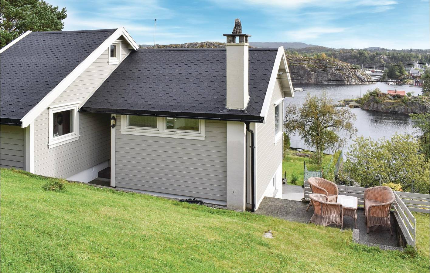 Ferienhaus für 6 Personen mit Terrasse in Askøy