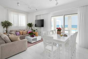 Villa for 15 People in Kolympia, Rhodes, Photo 2
