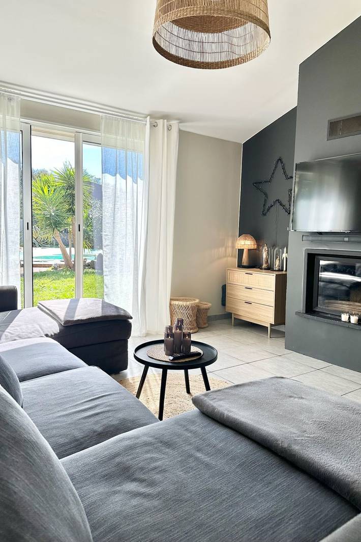 Location de vacances pour 8 personnes, avec terrasse et jardin à Figari - 3