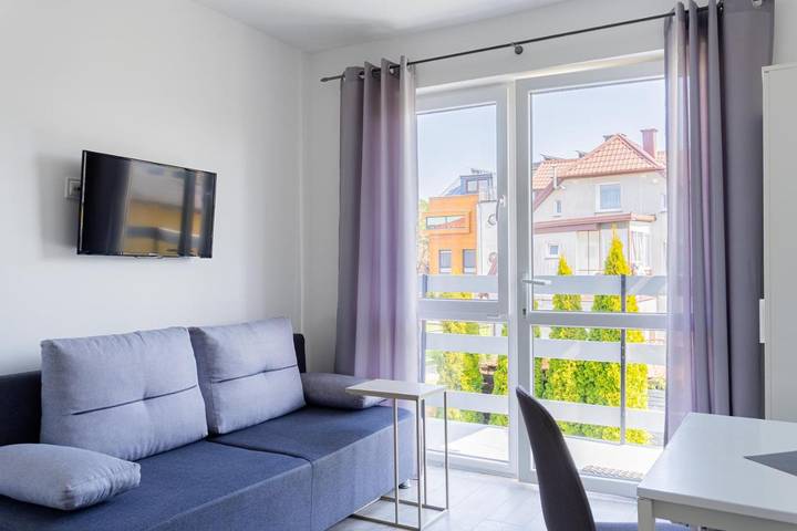 Apartament wakacyjny dla 4 osób, z widok i taras w Karwia