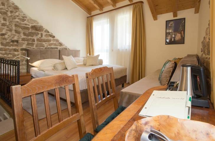 Maison d’hôte pour 2 personnes, avec jacuzzi à Split - 4