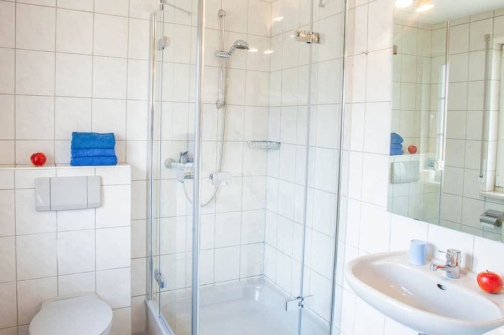 Ganze Wohnung, Ferienwohnung - Elstar mit Terrasse in Jork, Altes Land Stade