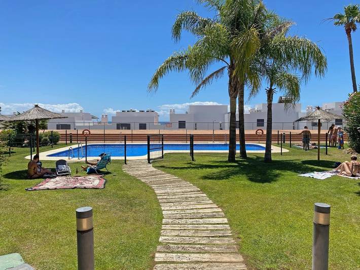 Ferienhaus mit Dachterrasse und Panorama-Blick, Gemeinschaftspool in Conil de la Frontera, Costa de la Luz