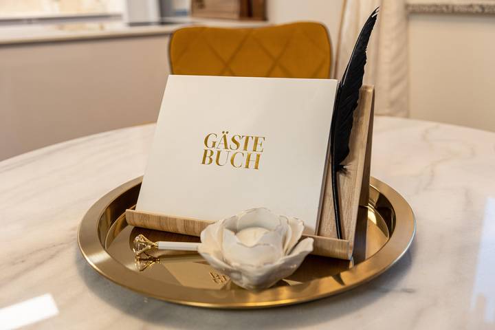 Ferienwohnung für 4 Personen, mit Balkon und Seeblick sowie Ausblick, kinderfreundlich