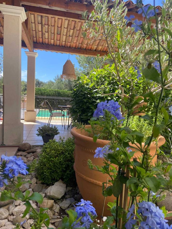 Villa encantadora en Mallemort + Piscina in Mallemort, Region de Arles