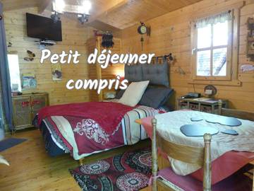 Chambre d’hôte pour 2 personnes, avec jacuzzi et jardin à Varages