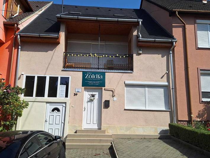 Apartament wakacyjny dla 4 osób, z widok i ogród w Eger