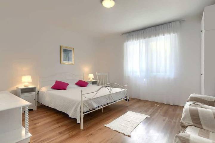 Entire apartment, Apartment Laura in Pula-Medulin, Pula