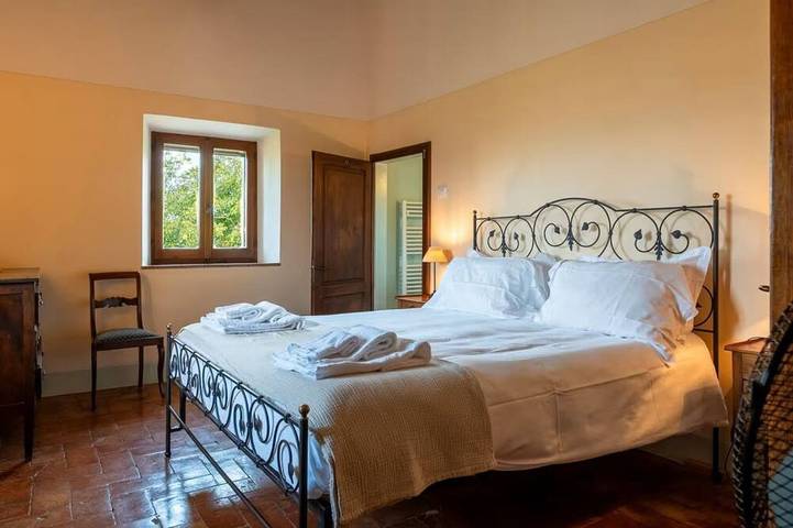 Villa Beltramonto by Mmega in Chianciano Terme, Provincia de Siena