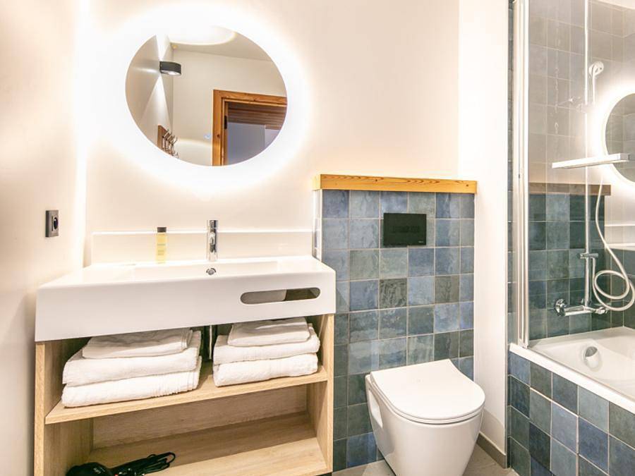 Les Hauts de Vaujany - Vacancéole - Appartement 10 personnes - Appartement 4 pièces avec coin nuit 10 personnes in Allemond, Parc national des Écrins